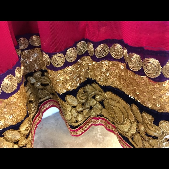 Beautiful Indian styled Anarkali Suit - Picture 2 of 3